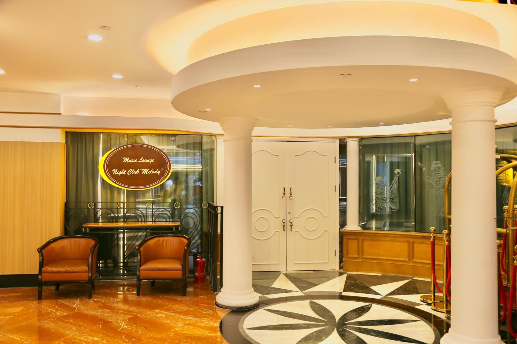 Hotel Riviera Macau Exterior photo
