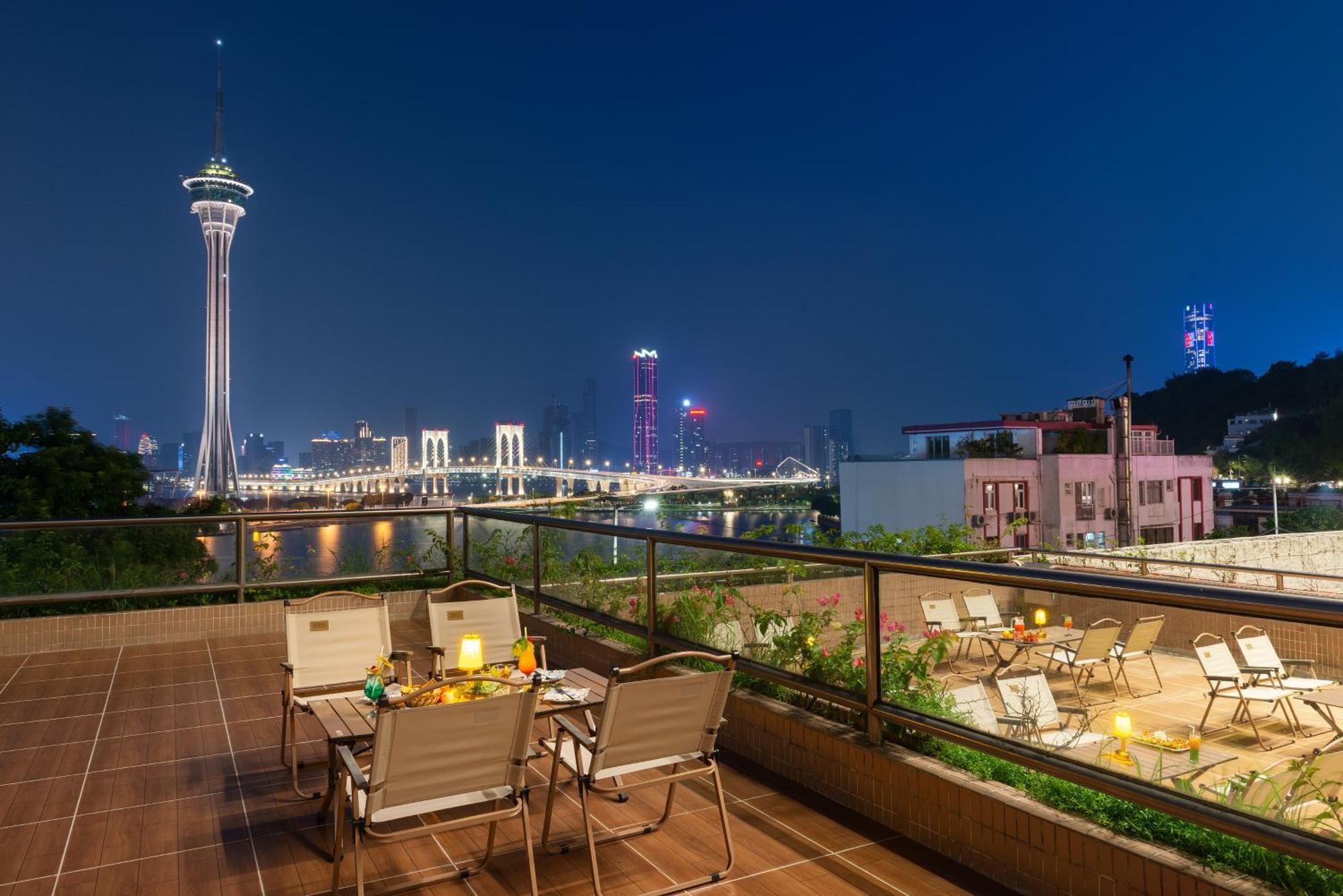 Hotel Riviera Macau Exterior photo